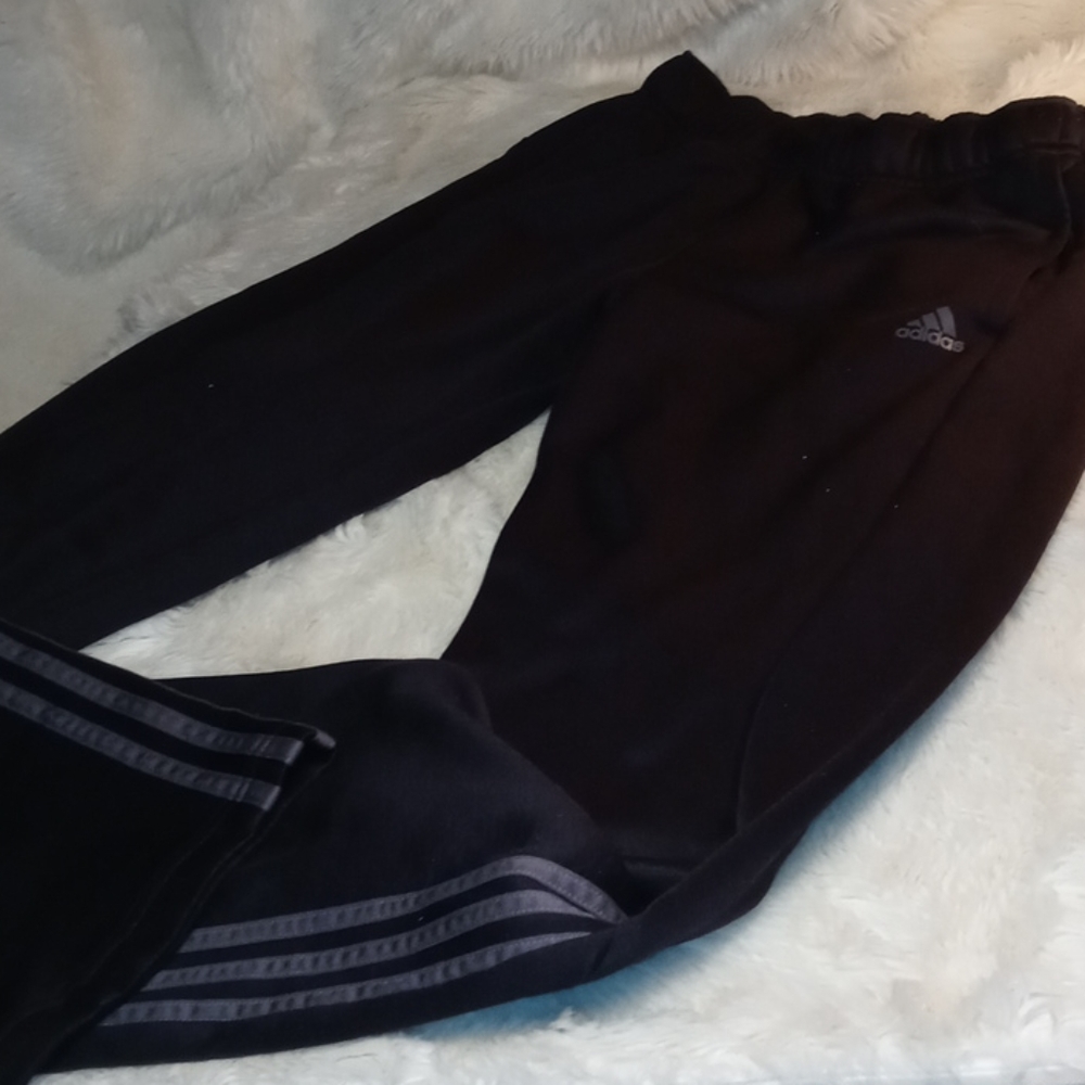 Black Adidas sweats pants Size S - Picture 2 of 5